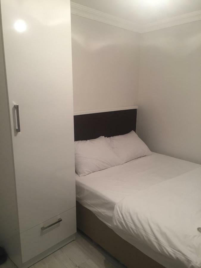 Taksim Square Apart Hotel Provincia di Provincia di Istanbul Esterno foto