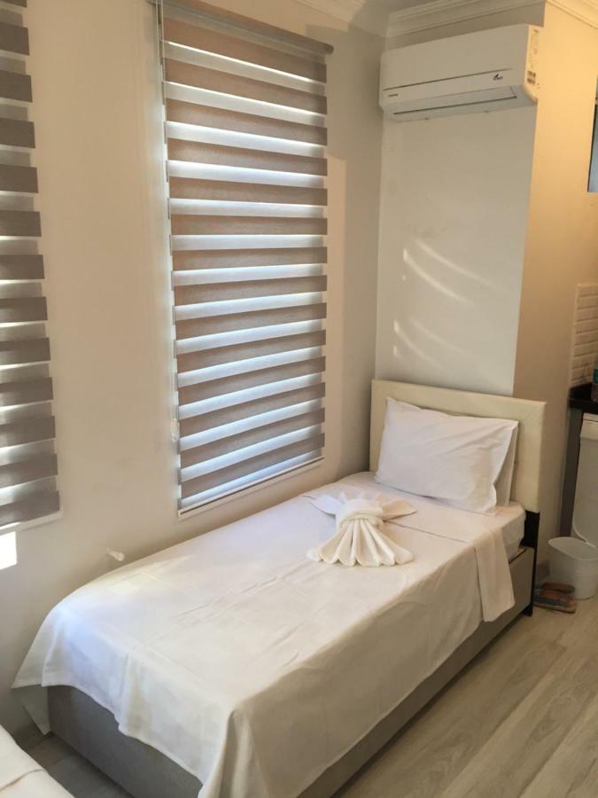 Taksim Square Apart Hotel Provincia di Provincia di Istanbul Esterno foto